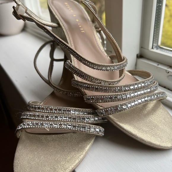 Kelly & Katie Tahada Evening Wide Wedge Sandal - Picture 3 of 5